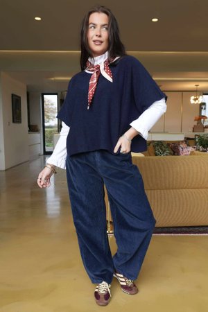 Gilbert Cord Barrel Pant Navy /20=